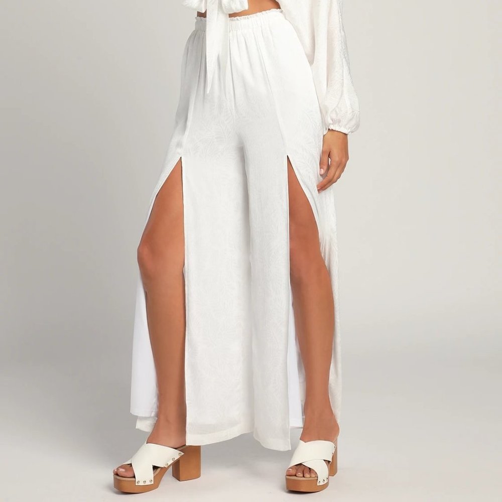 MSRP $58 NWT Lulus Wide Leg Slit Pants Size XS - Picture 1 of 7